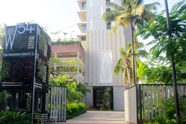 W54 WADHWA, MATUNGA – 3BHK FOR LEASE – CALL 9820960919.
